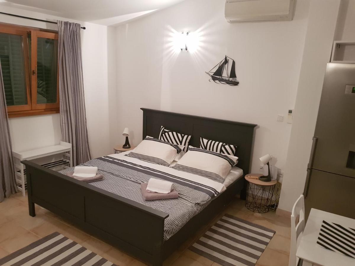 Apartments Summer Touch Petrčane Zewnętrze zdjęcie
