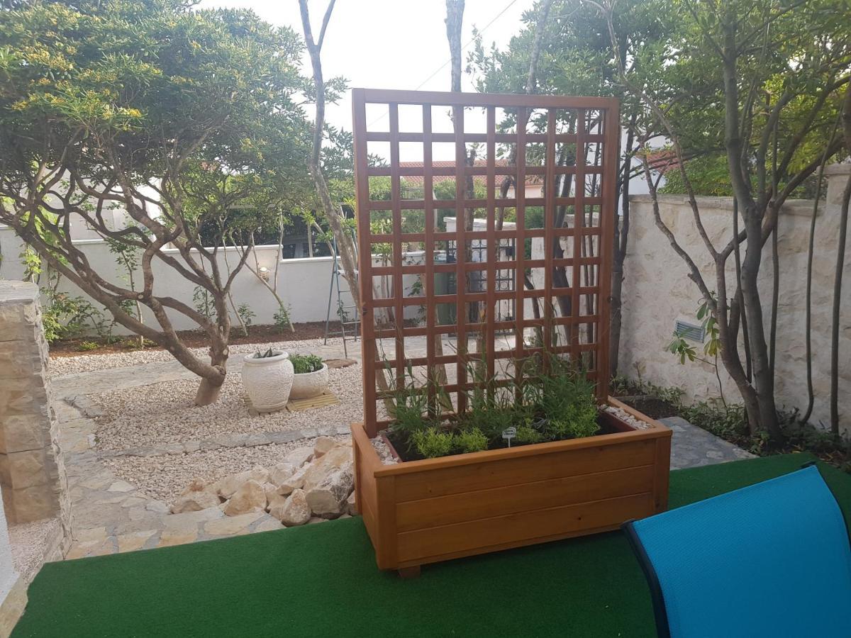 Apartments Summer Touch Petrčane Zewnętrze zdjęcie