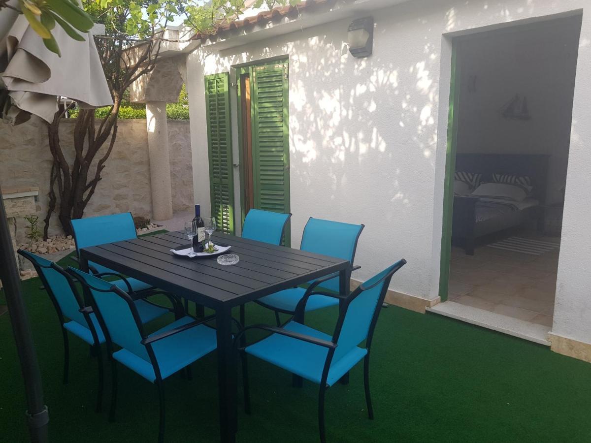 Apartments Summer Touch Petrčane Zewnętrze zdjęcie