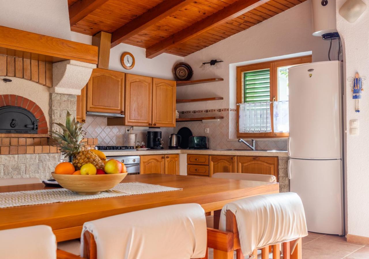 Apartments Summer Touch Petrčane Zewnętrze zdjęcie