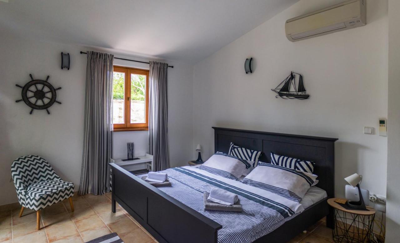 Apartments Summer Touch Petrčane Zewnętrze zdjęcie